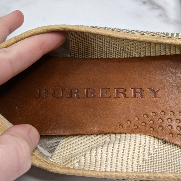 Burberry Woven Canvas Flats - Picture 8 of 9